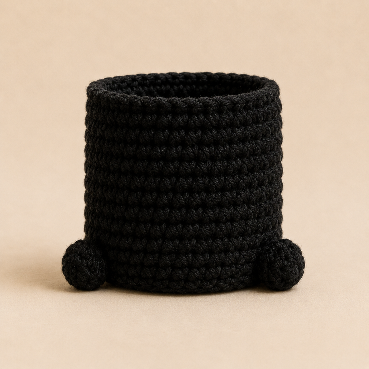 Xenomorph Crochet Desk Organizer
