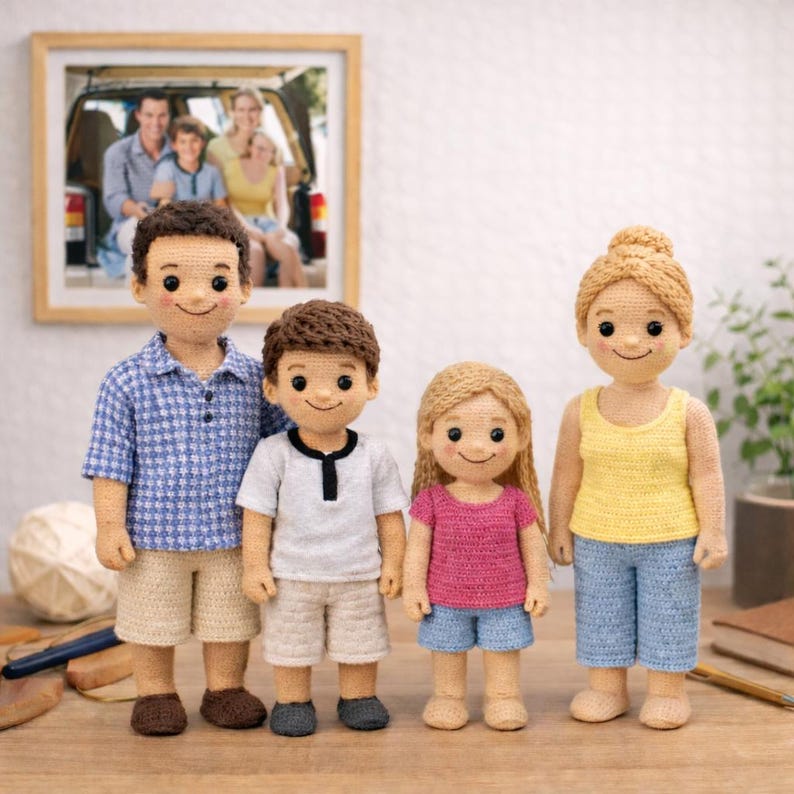 Custom Crochet Doll from Photo – Personalized Couple, Family & Pet Dolls